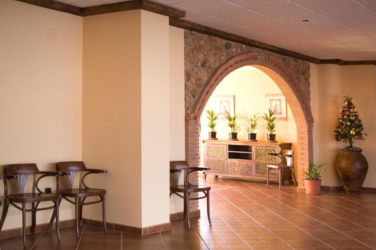 Hotel-Restaurante Cerrillo San Marcos Diezma Eksteriør billede