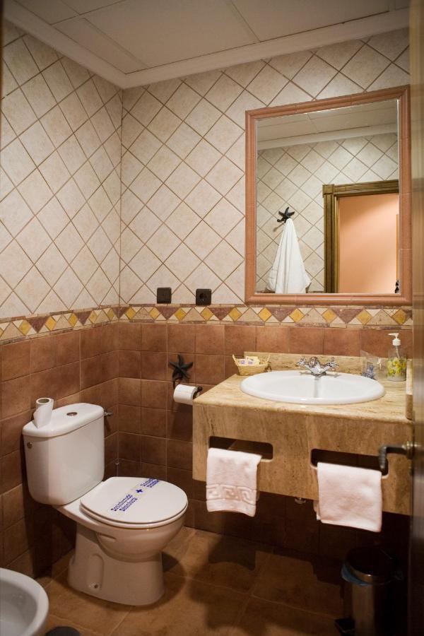 Hotel-Restaurante Cerrillo San Marcos Diezma Eksteriør billede