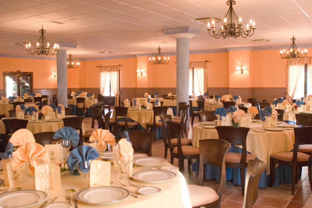 Hotel-Restaurante Cerrillo San Marcos Diezma Eksteriør billede