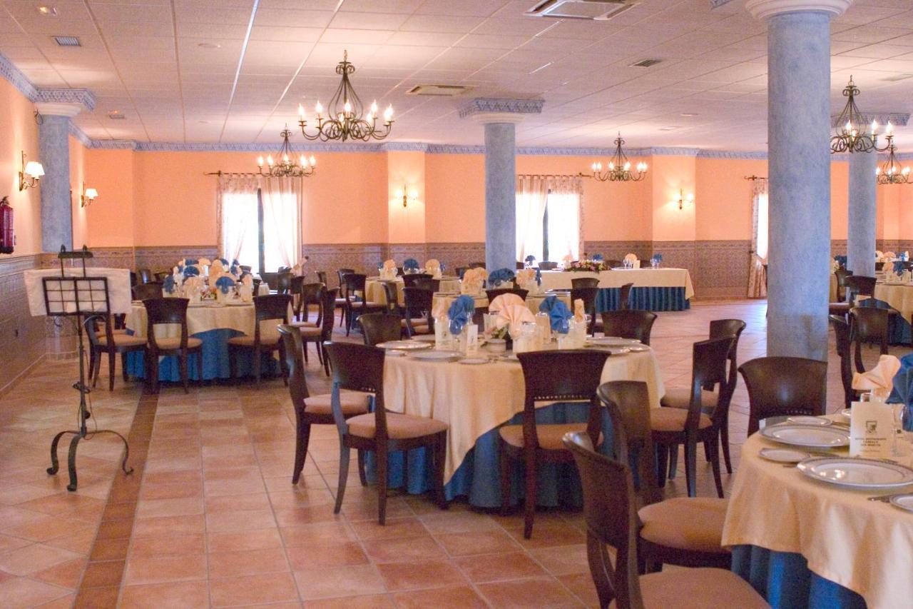 Hotel-Restaurante Cerrillo San Marcos Diezma Eksteriør billede